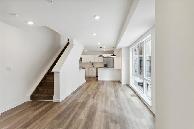 Photo - 1514 Master St Apartment