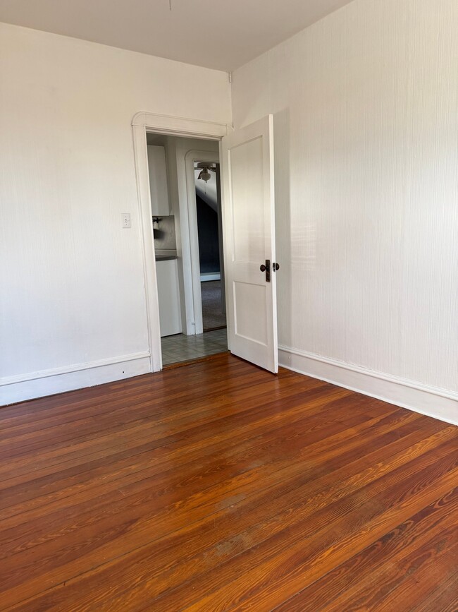 Photo - 3853 N Main St Apartment