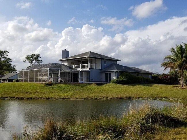 Foto del edificio - 8718 150th Ct N