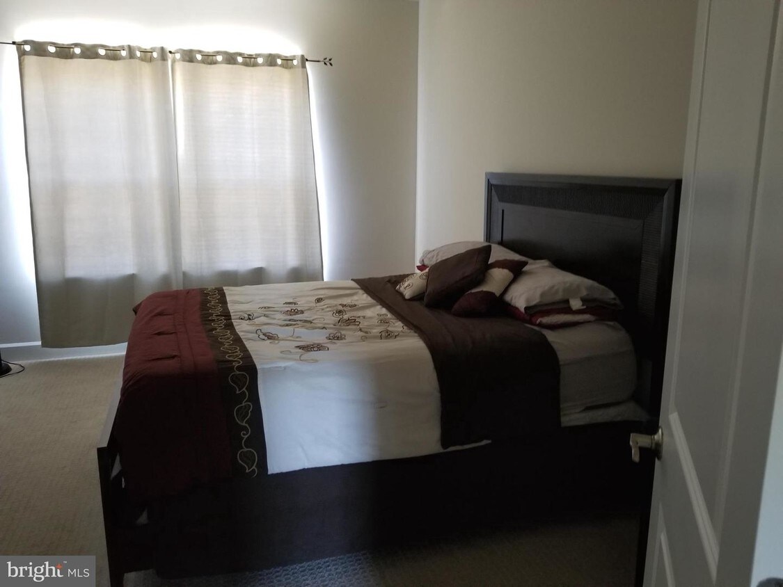 6090 Camerons Ferry Dr, Haymarket, VA 20169 House Rental in Haymarket