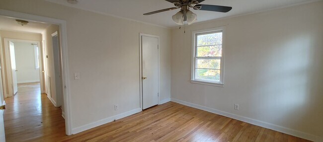Foto del edificio - Charming Red Bank Home for Rent!