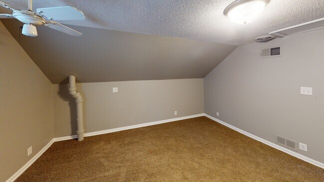Foto del edificio - 622 S Peoria Ave