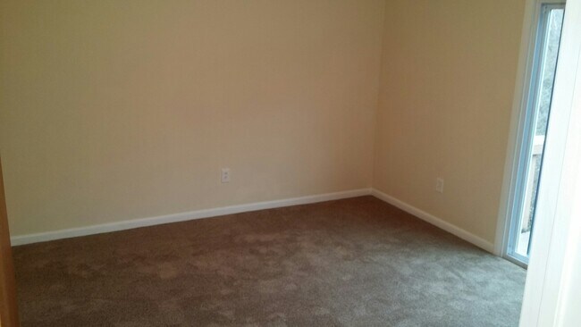 Foto del edificio - 713 Willow St
