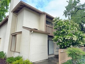 Building Photo - 1937 Olmo Way