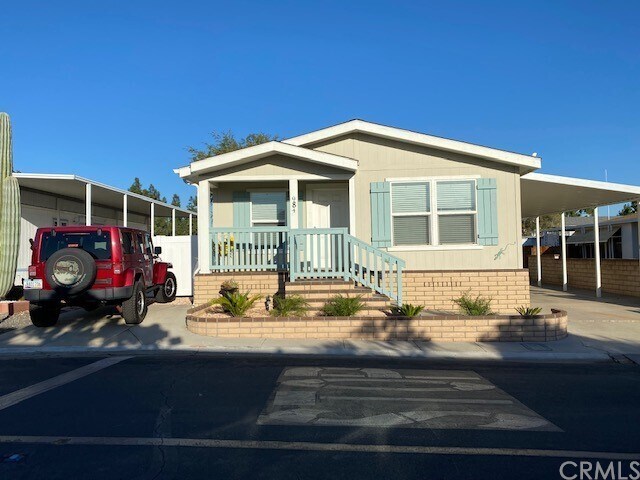 Foto del edificio - 984 Whitecliff Way