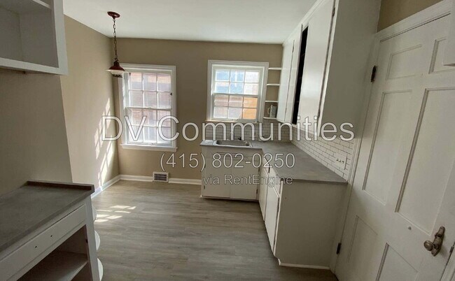 Building Photo - 3570 Lynnfield Rd