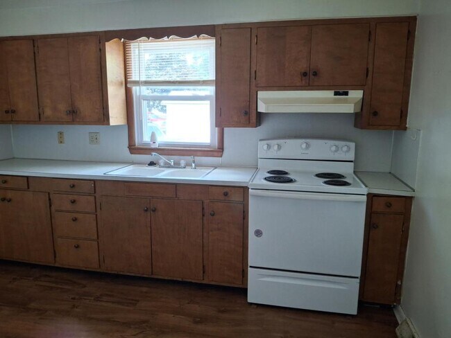 Foto del edificio - 510 Ellen Dr