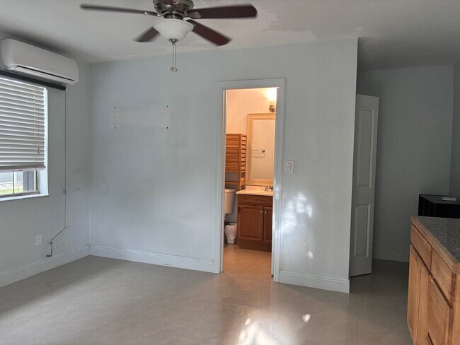 Foto del edificio - 9861 SW 164th St