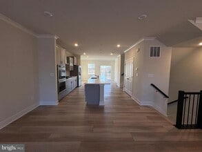 Building Photo - 1757 Water Xing Rd