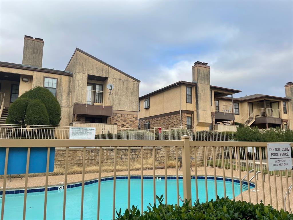 Foto principal - 1720 Crestpoint Dr