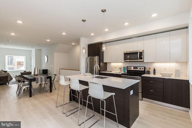 Foto del edificio - 1241 N 27th St