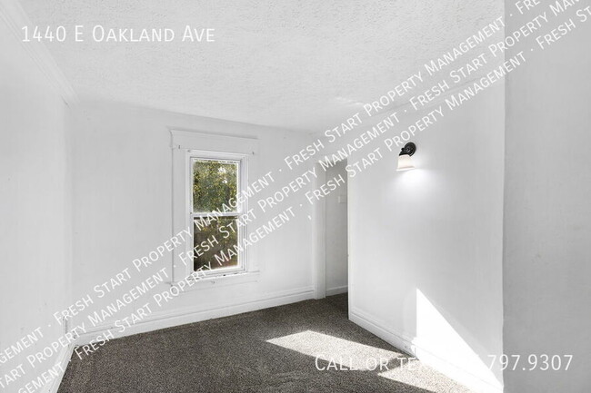 Photo - 1440 E Oakland Ave House