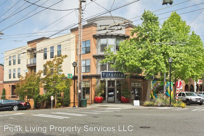 Building Photo - 1505 Queen Anne Ave N