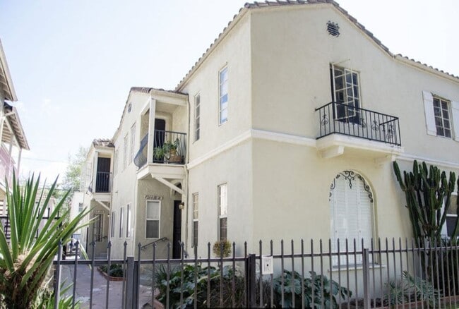 Building Photo - 4264 Leimert Blvd