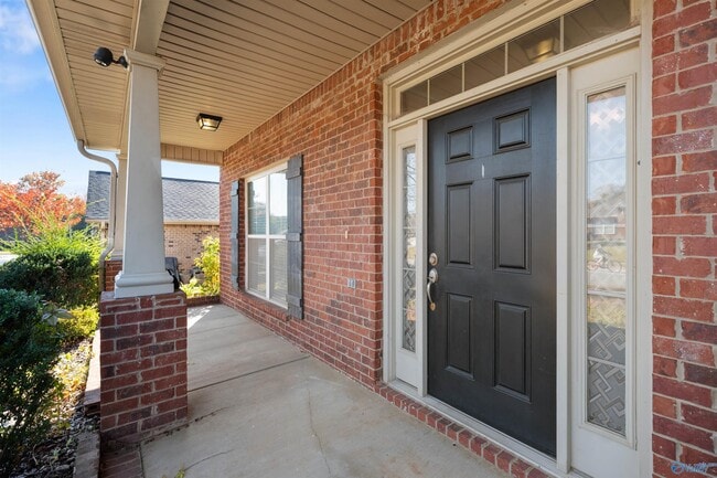 Foto del edificio - 107 Autumn Haven Ln