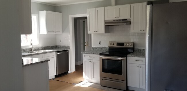 Foto del edificio - 731 W Charlton St