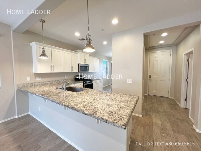 Building Photo - 3687 E Rakestraw Ln