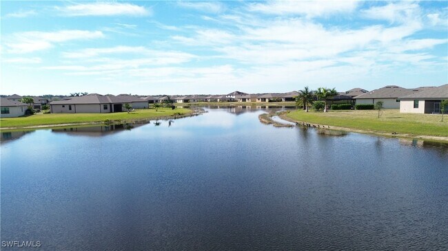 Foto del edificio - 14905 Palamos Cir