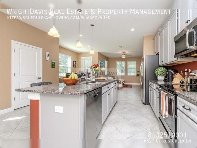 Foto del edificio - 6827 Citrus Creek Ln