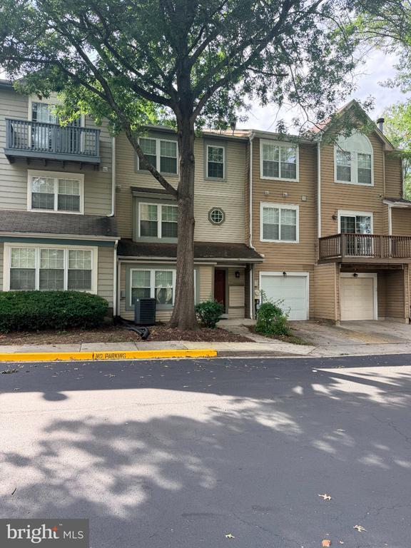 Foto del edificio - 4834 Brookstone Terrace