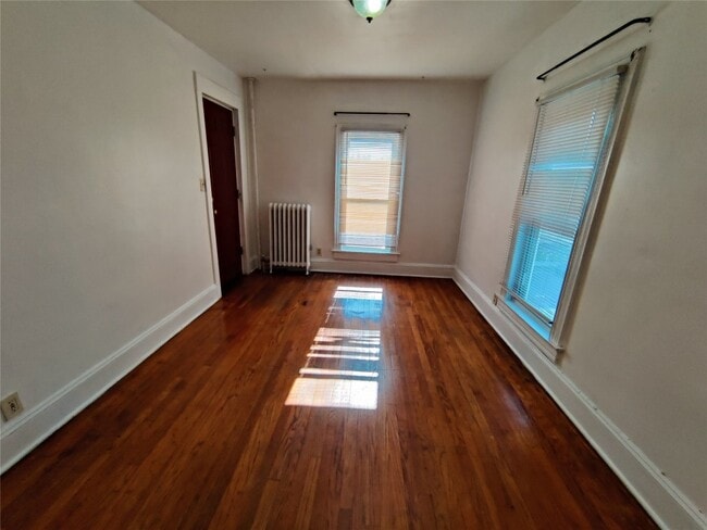 Building Photo - 15 Avenue A