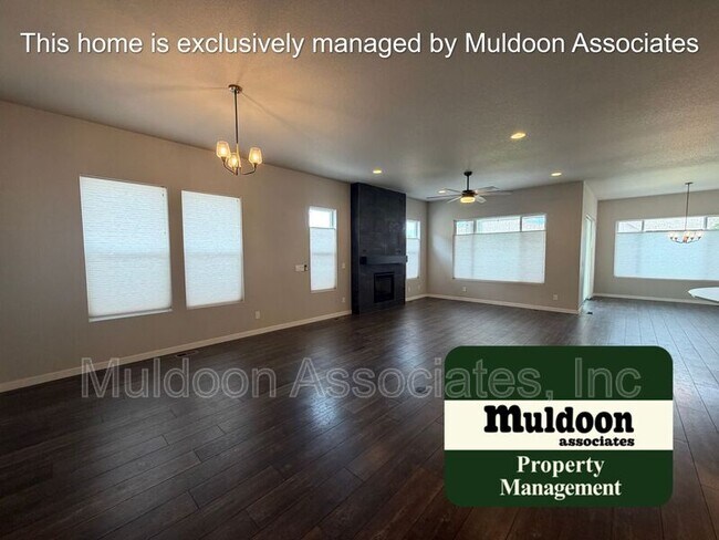 Building Photo - 6380 Knapp Dr