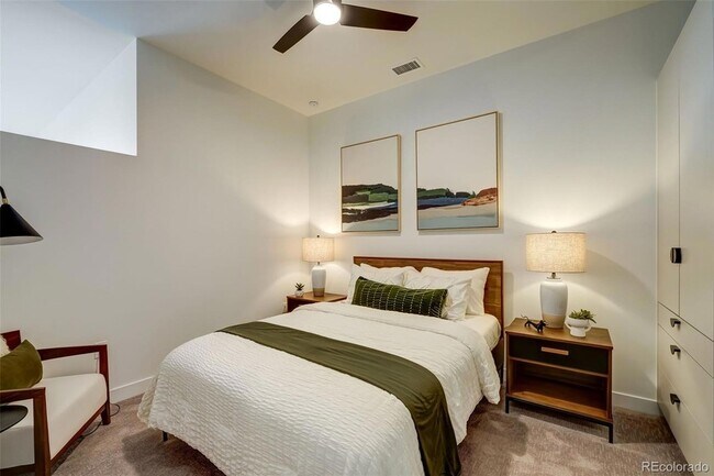 Foto del edificio - 1521 Hooker St