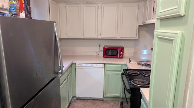 Foto del edificio - 4434 Point Blvd