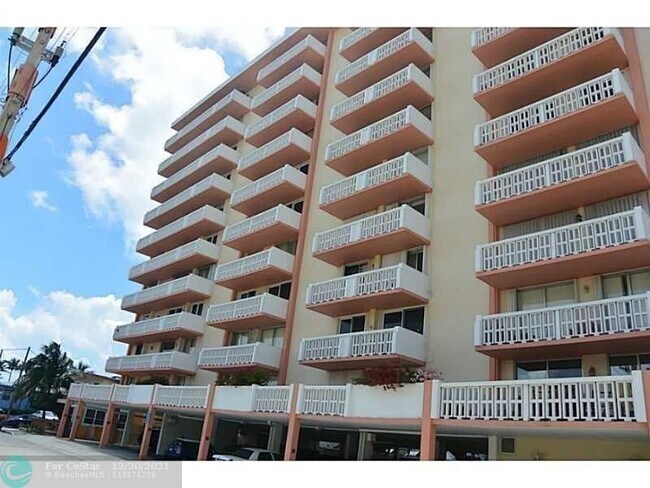 Foto del edificio - 801 S Ocean Dr