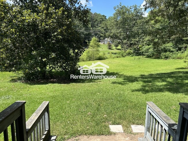 Building Photo - 221 Virginia Dr