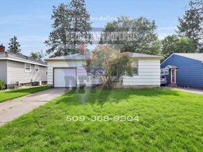 Building Photo - 3711 S Latawah St