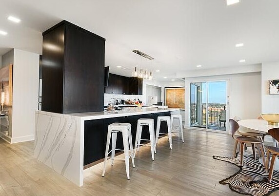 Foto principal - 700 Hildebrand-463.1