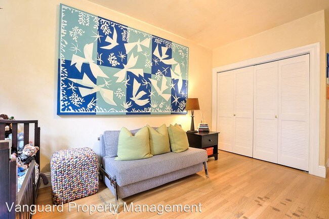 Foto del edificio - 1734 Waller St