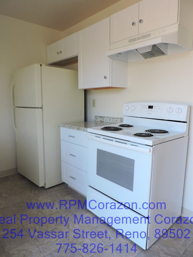 Building Photo - 3471 Tripp Dr
