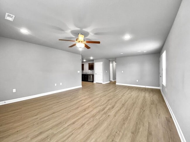 Foto del edificio - 8226 SW 1st St