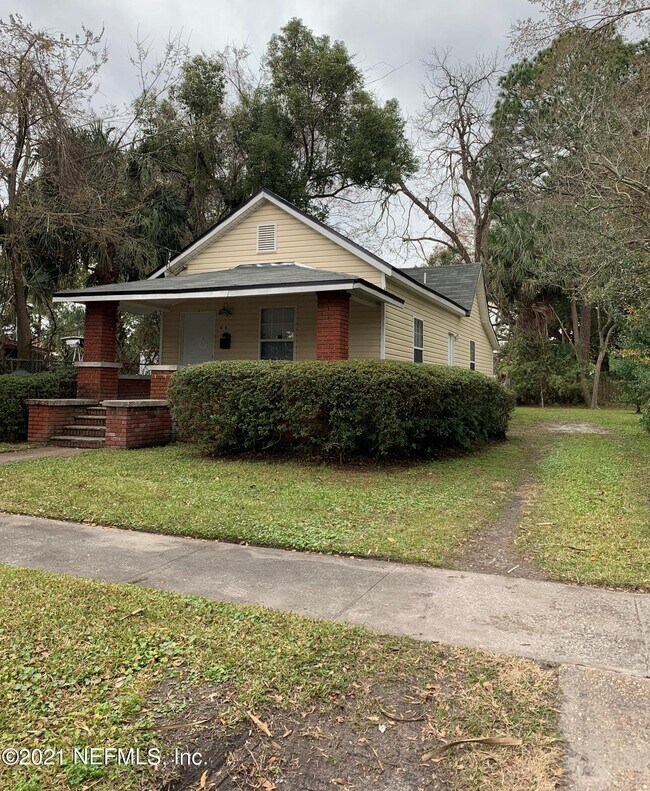 Foto del edificio - 416 Willow Branch Ave