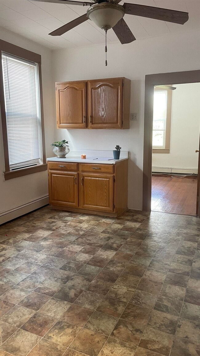 Foto del edificio - 135 W 24TH St