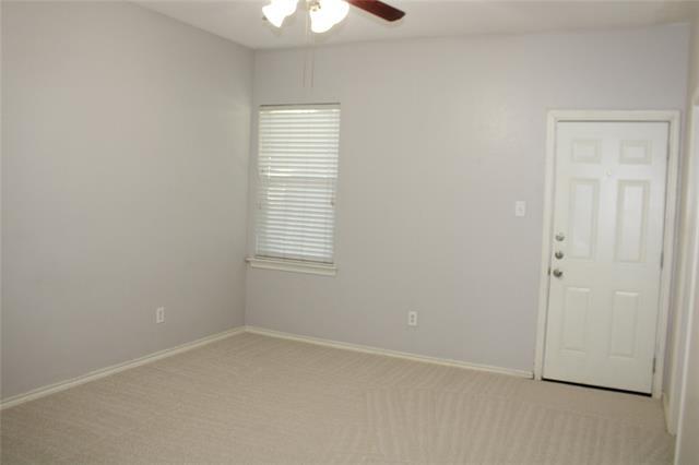 Foto del edificio - 1261 Redman Ave