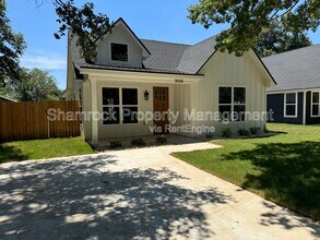 Building Photo - 3520 Homan Ave