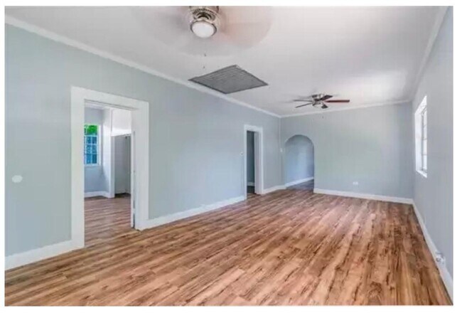 Photo - 3007 Sanchez St Apartments