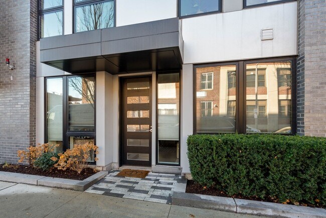 Foto del edificio - 45 W 3rd St