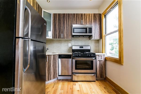 Foto del edificio - 122 Clay St