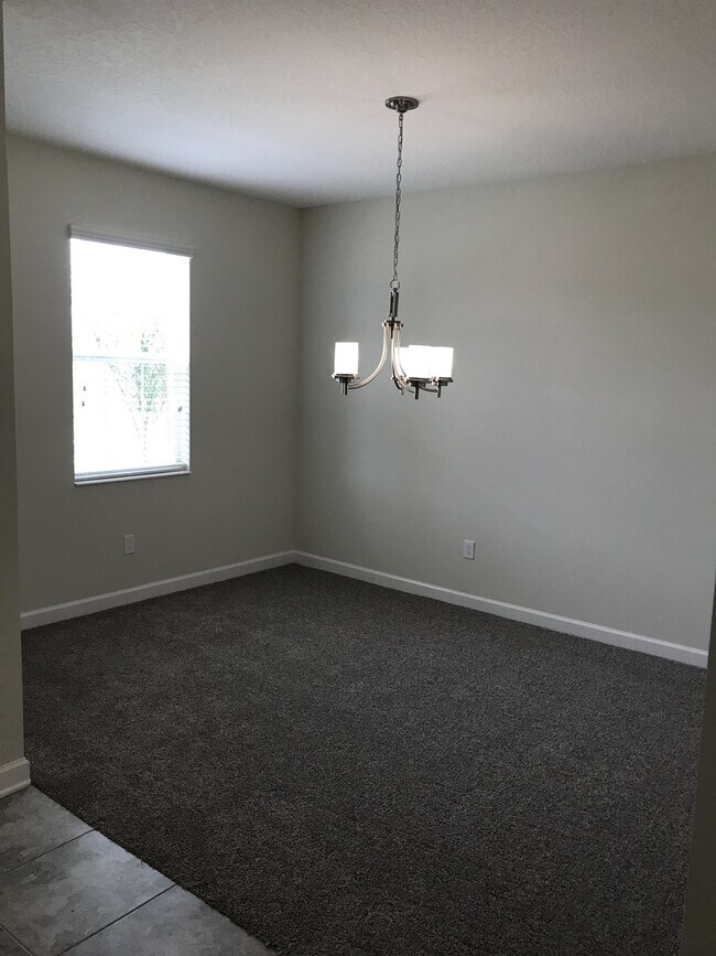 Foto del edificio - 5/3 Lake Nona/Moss park Home with FREE Lawncare, Internet, Cable and Phone