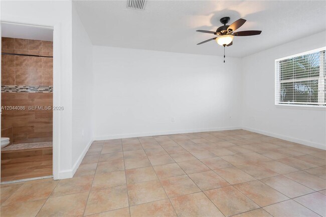 Foto del edificio - 9044 SW 148th Ct