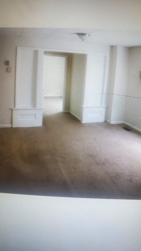 Primary Photo - 26209 E Huron River Dr