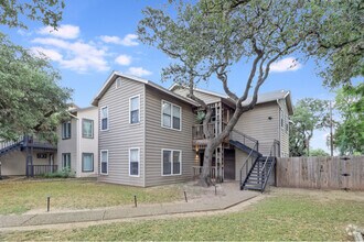 Building Photo - 1805 Bouldin Ave