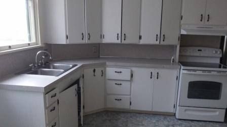 Interior Photo - 695 4th Ave N