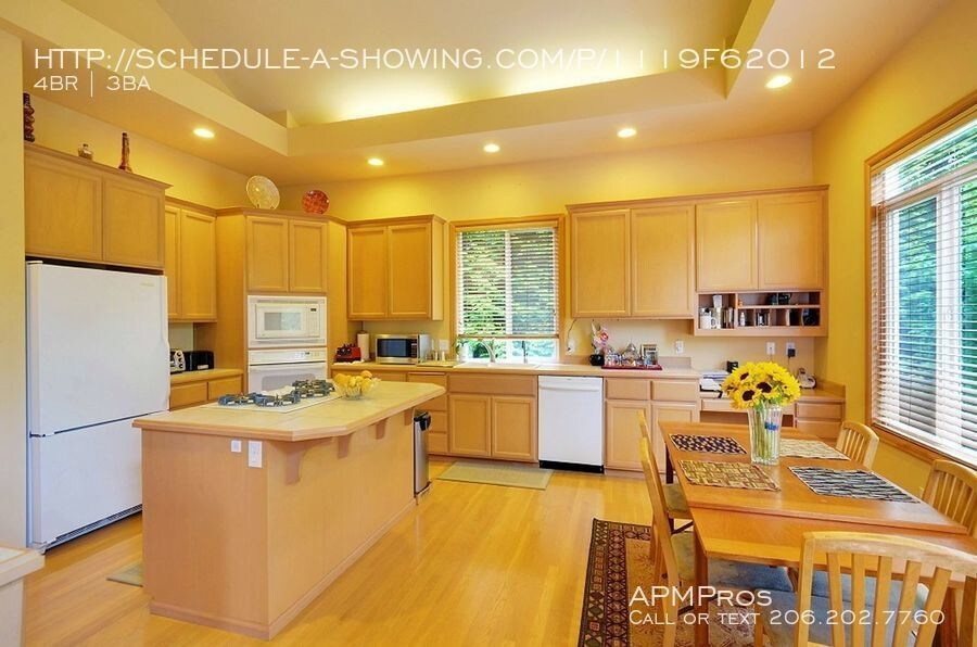 Foto principal - 9545 173rd Pl NE