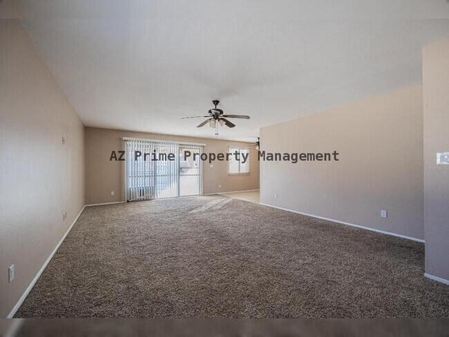 Foto del edificio - 1239 E Hermosa Dr