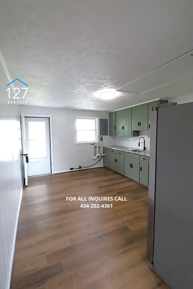 Photo - Fully Renovated 2-Bedroom Apartment in Convenient Location!